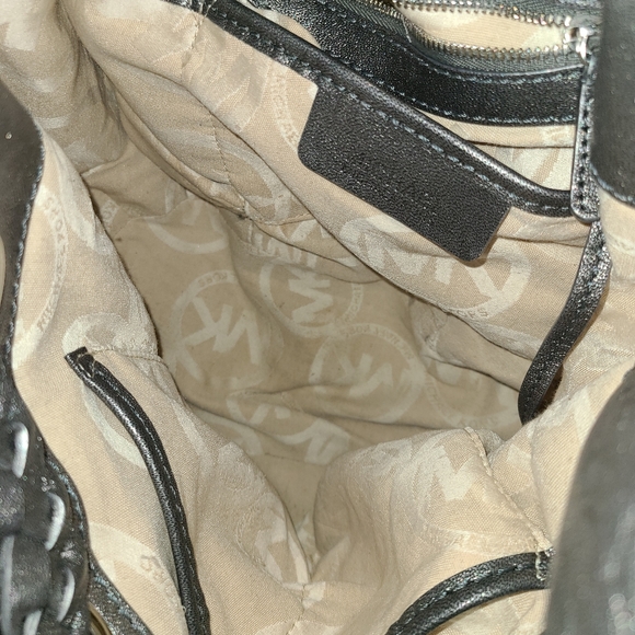 Michael Kors large leather shoulder bag - Picture 2 of 5